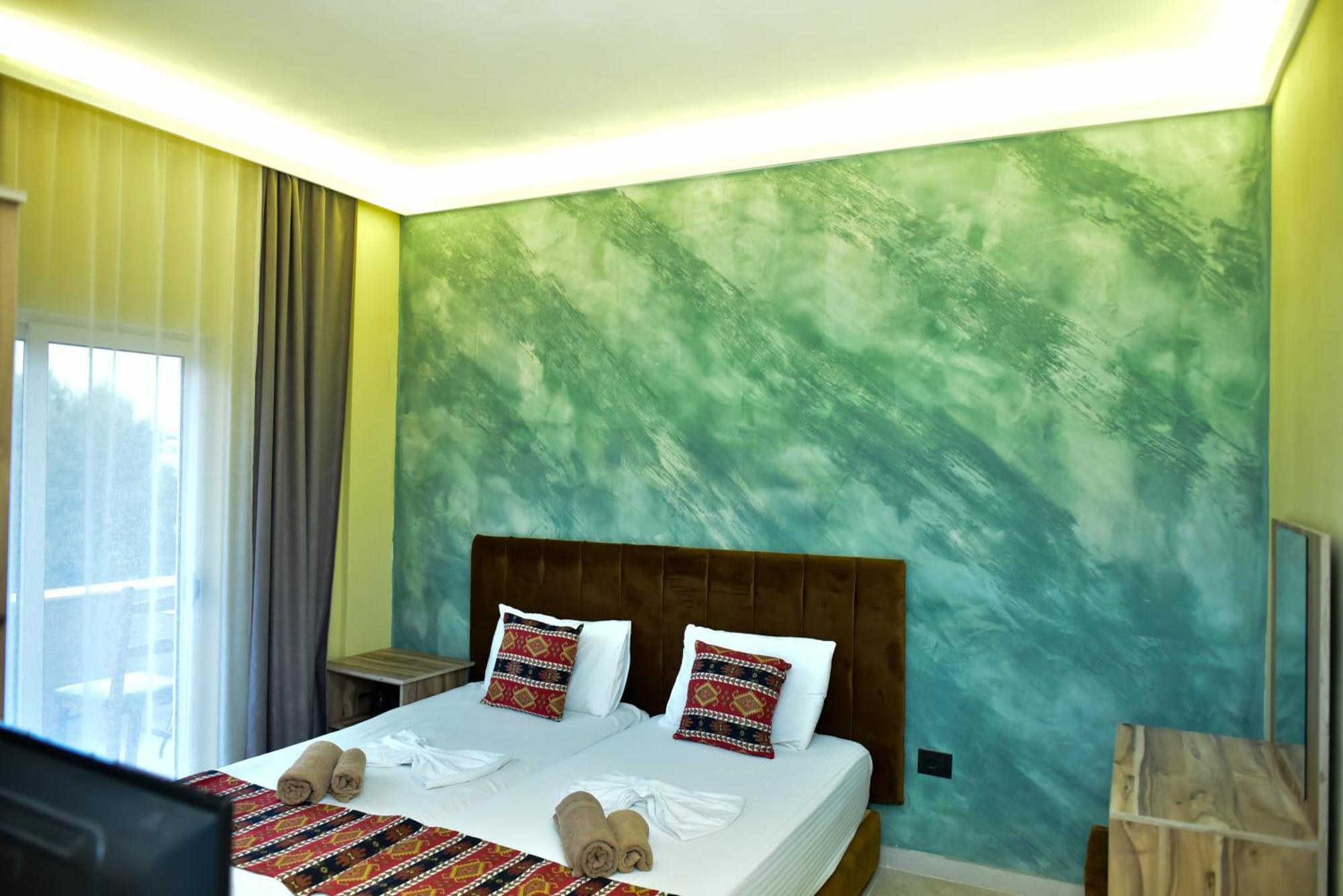 Te Bujtina Hotel- Cozy Stay With Traditional Breakfast Near Beach Golem (Tirana) Exterior foto